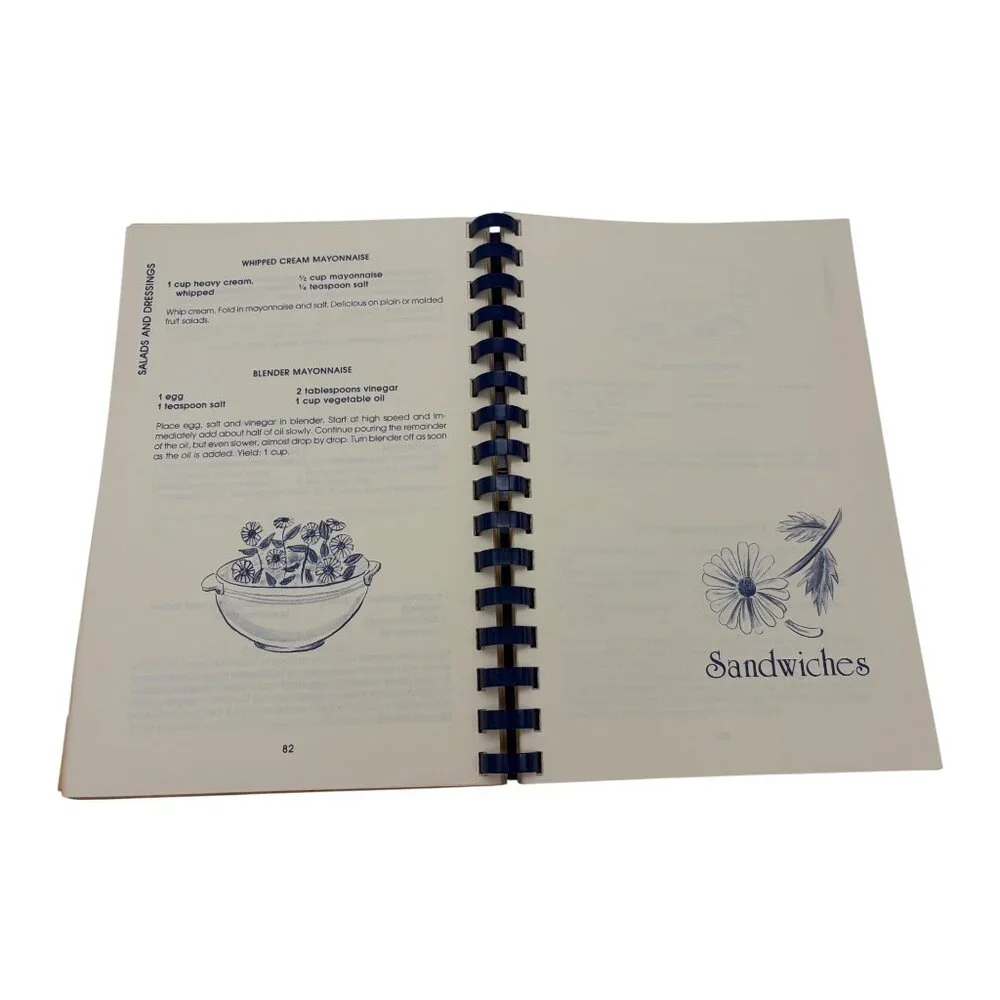 Miss Daisy Entertains Cookbook 1980 Franklin TN Tea Room Recipes 1st Printing
